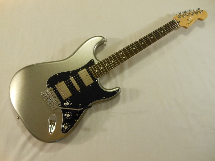 Blacktop Stratocaster HSH